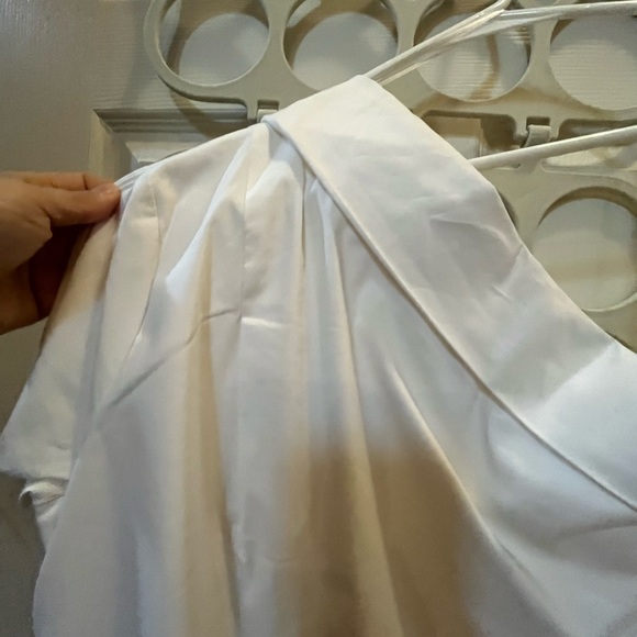 NWT- Banana Republic One Sleeve Folded Collar Blouse - Picture 7 of 10